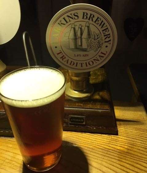 Larkins – ‘the best beer in the world’. I don’t think it deserves this accolade but it was a well-kept, decent session ale. The landlady assures me in better times they have a larger selection.