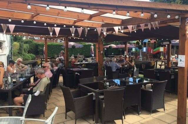 Well-ordered and organised, there is a large covered area at the back of the pub for outdoor dining