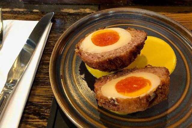 It certainly looked impressive and was wonderfully tasty, I’ll let you decide if the £8 price tag for a Scotch egg with rapeseed mayo is reasonable?