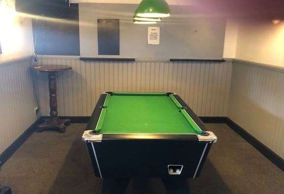 I managed to grab a quick picture of the pool table when it was left quiet, but it was in use during most of my visit