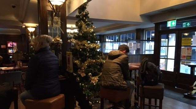 Christmas has arrived at this Wetherspoon pub and the tree has gone up but the decorations aren’t too lairy