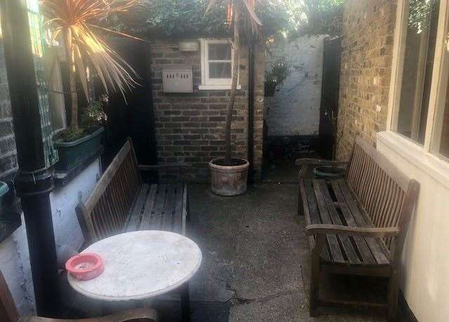 I’m not sure it would strictly qualify as a pub garden, but the small outside area is positioned right at the centre of the pub