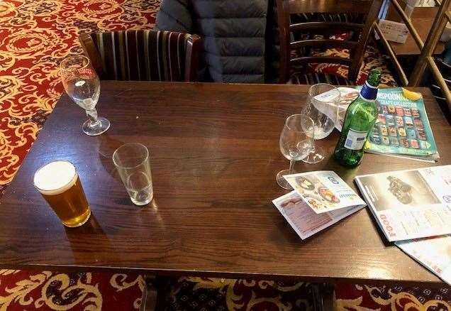 I chose table 9 as it was the clearest available and left my pint while I had a quick look round. By the time I returned, three minutes later, my food order had been delivered.