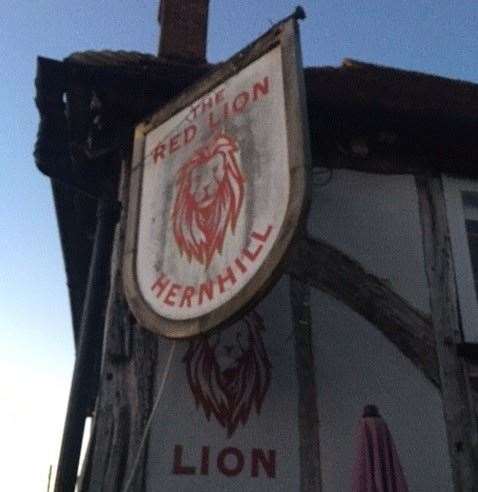 Everything about the Red Lion is steeped in history. I don’t know how old the pub sign is but the patina is impressive.